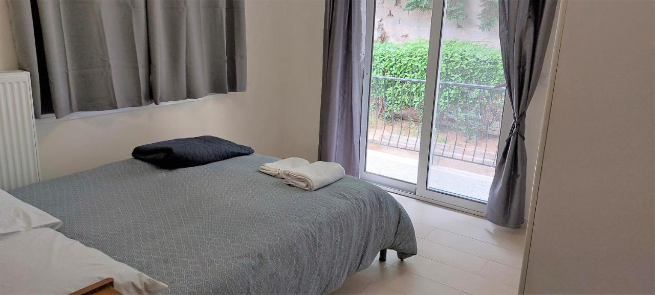 Cozy Apartment In Nea Smyrni Athen Exterior foto