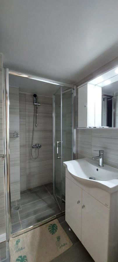 Cozy Apartment In Nea Smyrni Athen Exterior foto